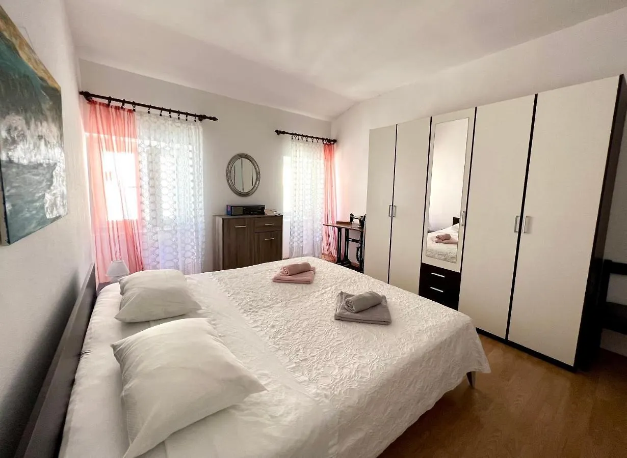 Apartment Moris Vodnjan 0*,  Croatia